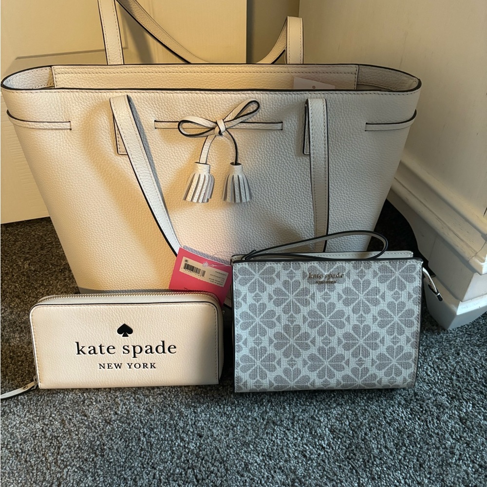 NWT Kate Spade Medium top zip leather tote and matching wallet, wristlet